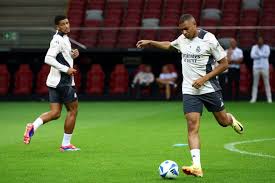 故披雨披